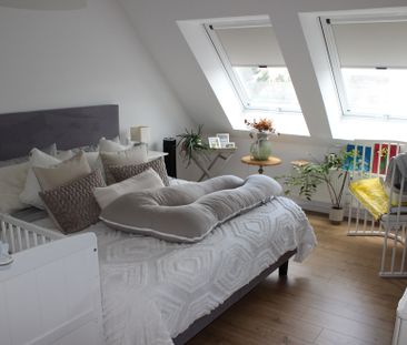 Modernes Wohnen: 3-Zimmer-Dachgeschosswohnung im Herzen von Neu-Ise... - Photo 5