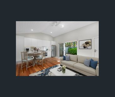 Modern One Bedroom Coastal Retreat With Private Yard - Photo 2