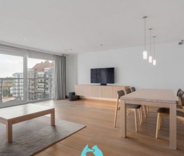 Appartement te huur in Knokke voor € 1.650 met 2 slaapkamers - Photo 2