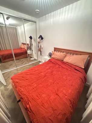 1 Bed Flat, Mile Walk, NW6 - Photo 1