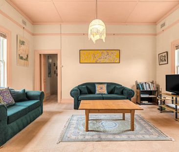 135 Edward Street Orange NSW 2800 - Photo 2