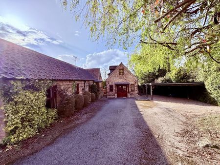 5 bedroom detached house to rent - Photo 2