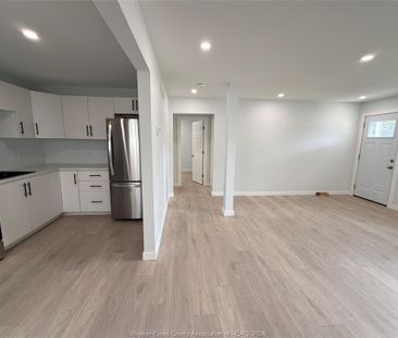 For Lease - 3847 MATCHETT Road, Windsor, Ontario - Photo 6
