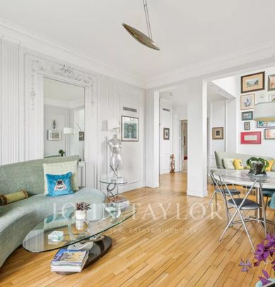 Appartement • Mairie - Photo 1