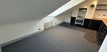 Folkestone Road, Dover, CT17 9RZ, Kent - Photo 2