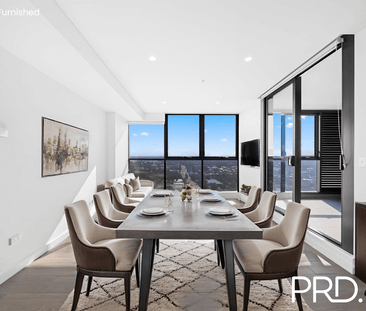 DESIGNER 2 BEDROOM APARTMENT - Photo 2