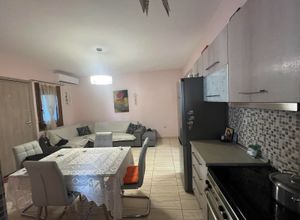 Μονοκατοικία για ενοικίαση - Κασσάνδρα, - Photo 1