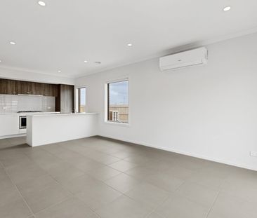 Rosehill Estate - BRAND NEW HOME - Photo 1