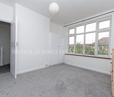 3 bedroom terraced house to rent - Photo 3