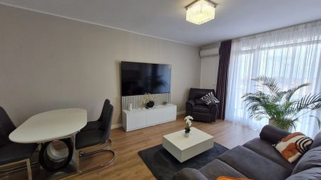 Apartament cu 2 camere de închiriat - Fotografie 2