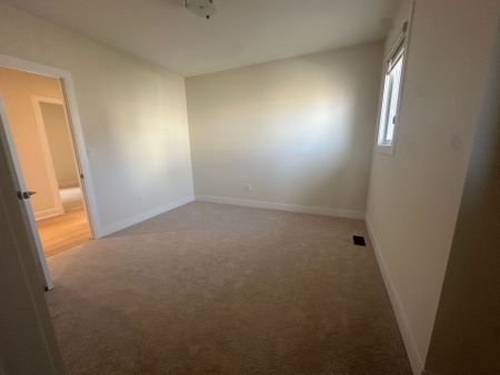 For Lease - 8 Balance Crescent, Markham, Ontario - Photo 3