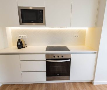 Rua Fernão Lopes, Almada, Setúbal Municipality 2800-069 - Photo 4