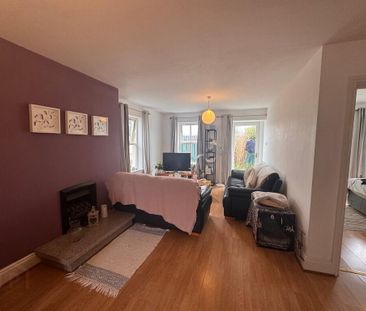 7 Drumbeg Cottages, Dunmurry, Belfast, BT17 9LY - Photo 2