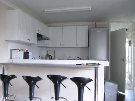 4 Bedroom bungalow - Photo 2