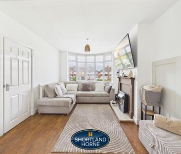 3 bedroom terraced house to rent - Photo 3