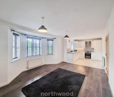 2 bedroom flat to rent - Photo 2