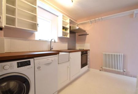 2 bedroom terraced house to rent - Photo 5