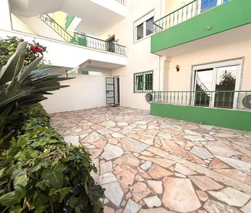 Apartamento com enorme terraço localizado em zona tranquila perto d... - Photo 3