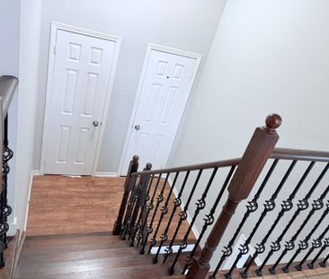 For Lease - 5 King William Crescent Unit# Main Fl, Richmond Hill, O... - Photo 5