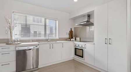 74 Niu Lane Te Atatu South - Photo 3