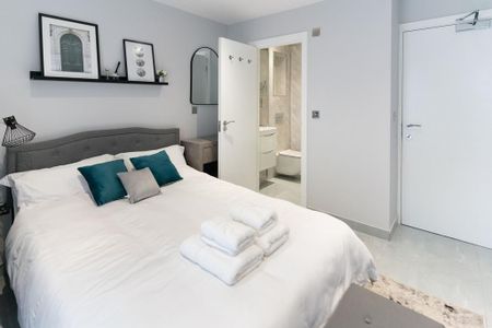 1 bedroom in a house share to rent - Photo 3