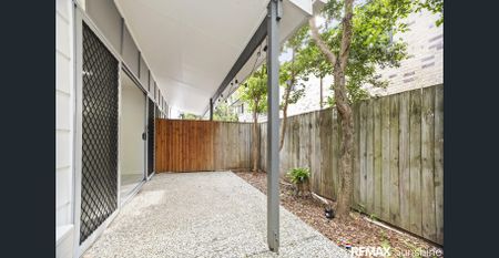 Townhouse in Prime Maroochydore Location - $750 per Week - Photo 3