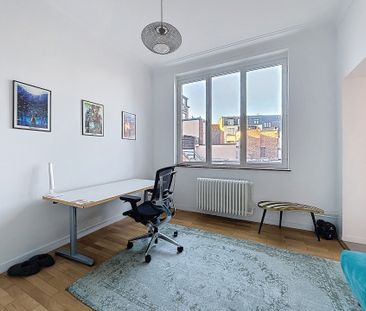 Flat - for rent - Photo 1