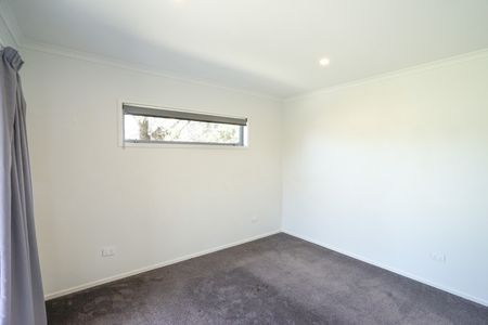 3 Bedroom + 1 Hobby Room (outside) Kawakawa Bay - Waterviews - Photo 3