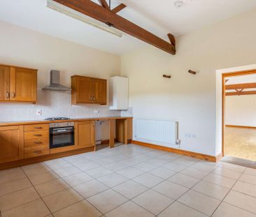 3 Bedroom, Barn Conversion in Rural Location. (Photos taken Novembe... - Photo 1