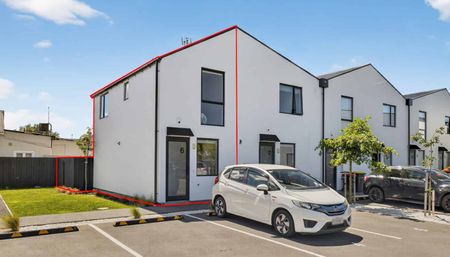 Two Bedroom On Percy Street! - Photo 3