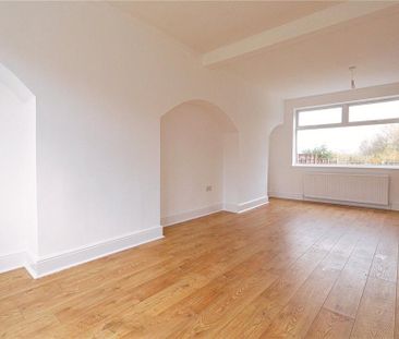 2 bedroom semi-detached house to rent - Photo 3