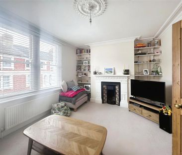 3 bedroom terraced house to rent - Photo 5