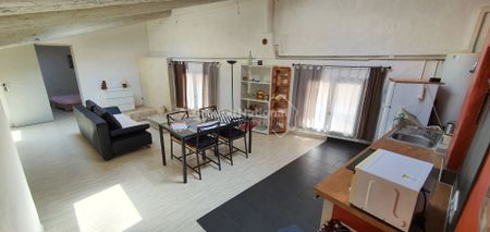 AVIGNON INTRA MUROS Appartement meublé., - Photo 5