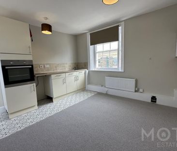 1 bedroom flat to rent - Photo 6