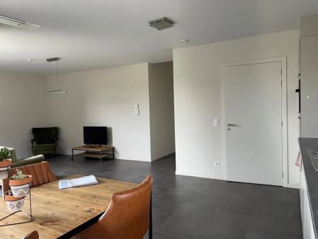 Zeer goed gelegen, recent appartement met 2 slaapkamers te huur in Geel! - Foto 5