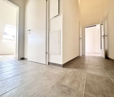 TOP Sanierte Wohnung im Dachgeschoss - Mit Schlossbergaussicht - Foto 5