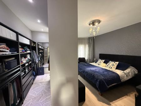 ERPE - Ruime, gerenoveerde woning met apart bureau/studio. - Photo 4