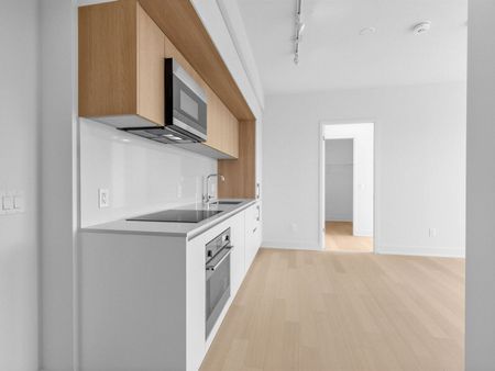 For Lease - 322 Dupont Street Unit# 403, Toronto, Ontario - Photo 3