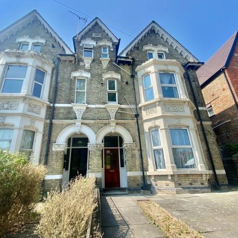 Clapham Road, MK41 - Photo 1