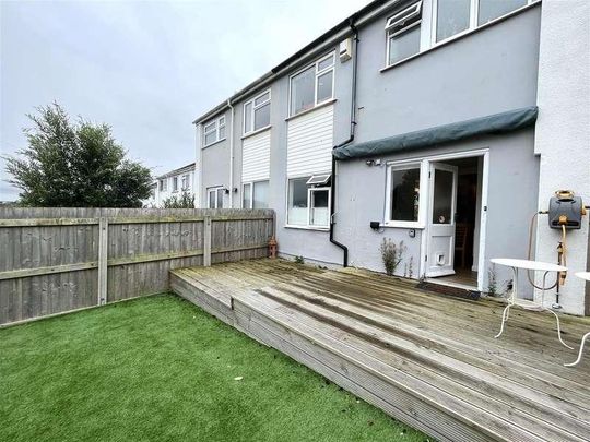 Clifden Close, Newquay, TR7 - Photo 1