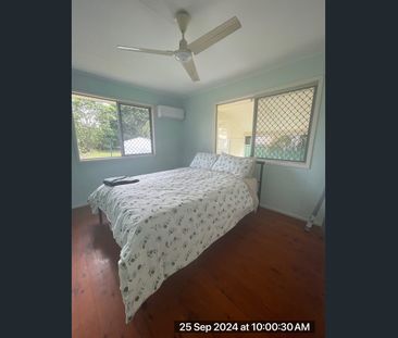 JUst Bring your clothes -3 Bedroom Fully Furnished House - Photo 3