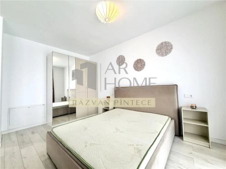 Garsoniera spatioasa, de lux, parcare, zona Vest Ploiesti - Photo 3