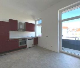 Lichtdurchflutete 4-Zimmer-Wohnung in Geestemünde - Foto 1