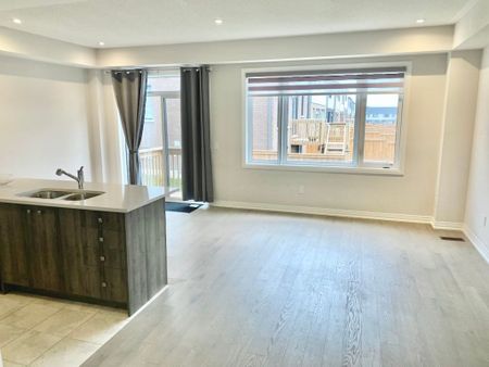 For Lease - 109 Yale Drive, Hamilton, Ontario - Photo 4