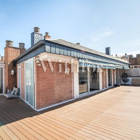 The Taylor - Photo 4