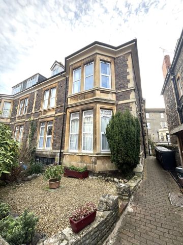 1 Bed Flat, Blenheim Road, BS6 - Photo 2