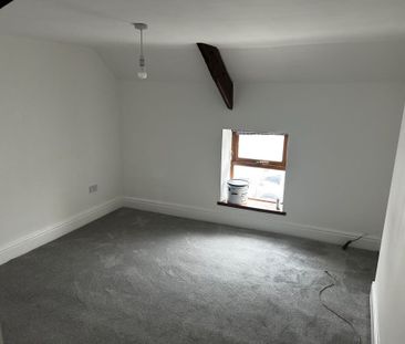 Bridge Street, Llangennech, Llanelli, Carmarthenshire, SA14 8TW - Photo 6