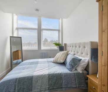 Peterborough - Photo 6