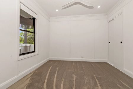 Three Bedroom Home - Photo 2