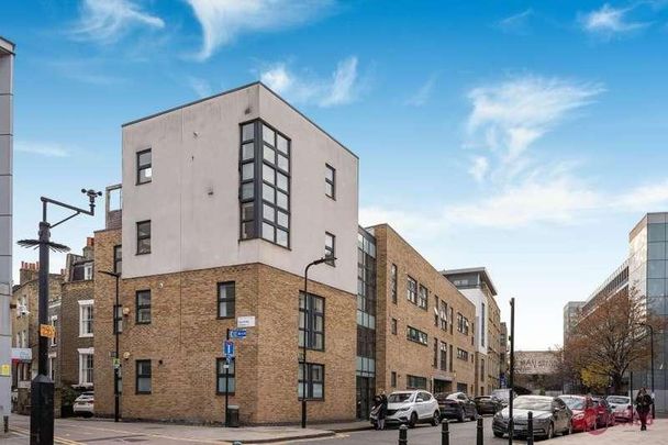 Reading Lane, Hackney, E8 - Photo 1